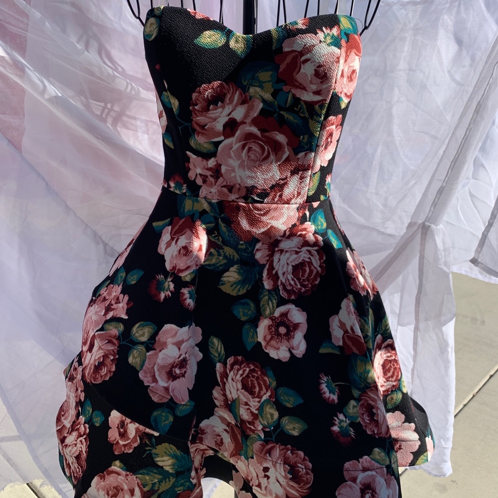 Vintage Sweetheart floral dress